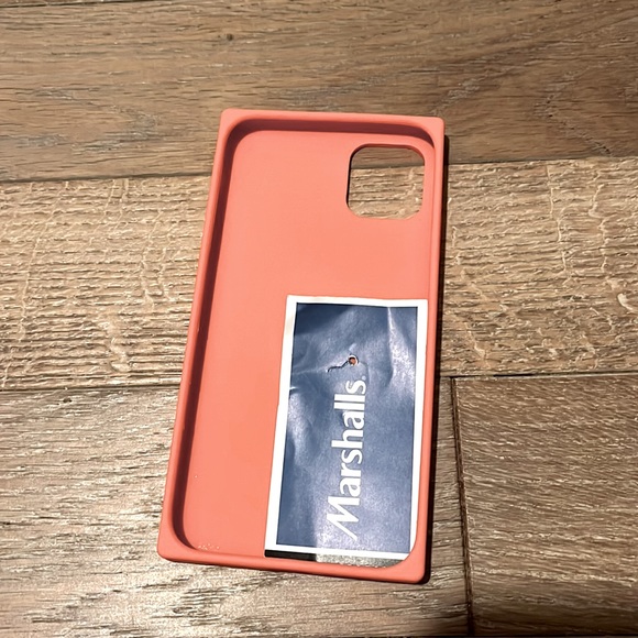 Rectangle silicone peach iPhone X/XR/12/12 Pro/11/13/14 - Picture 1 of 4